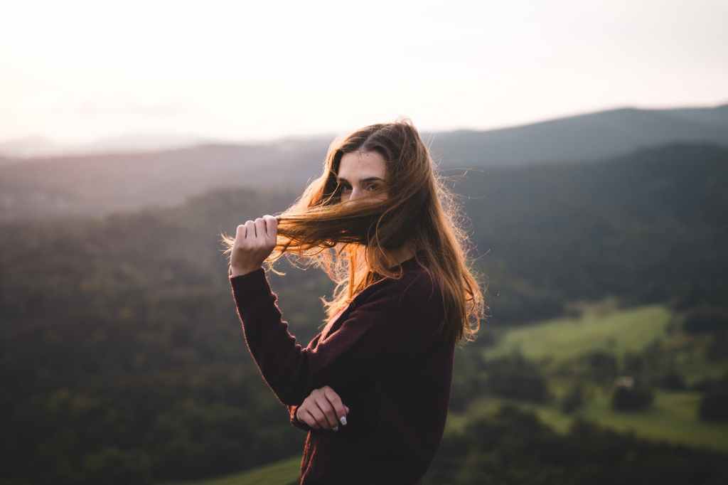 4. لماذا يبحث بعض الرجال عن زوجة عديمة الخبرة في&nbsp;العلاقات